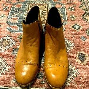 Diba True Leather Booties 8.5